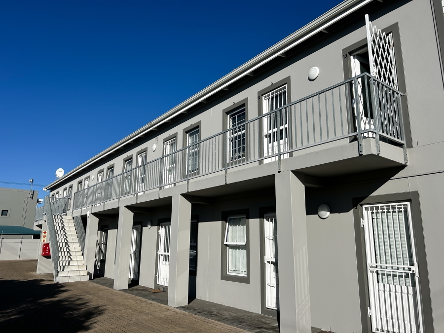 1 Bedroom Property for Sale in Table View Western Cape